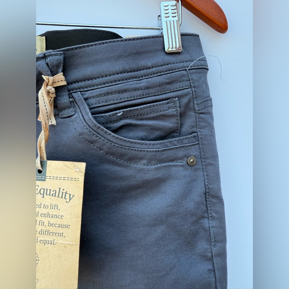 Democracy "Ab" technology Freedom Ankle Length Jeans Size 6 - Picture 5 of 14